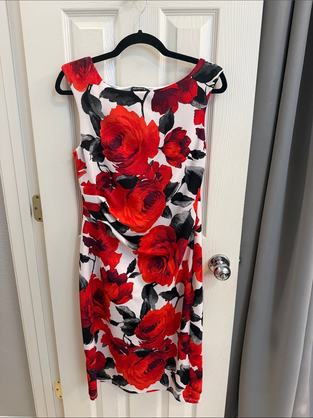 Glamour Red and White Floral Midi Dress